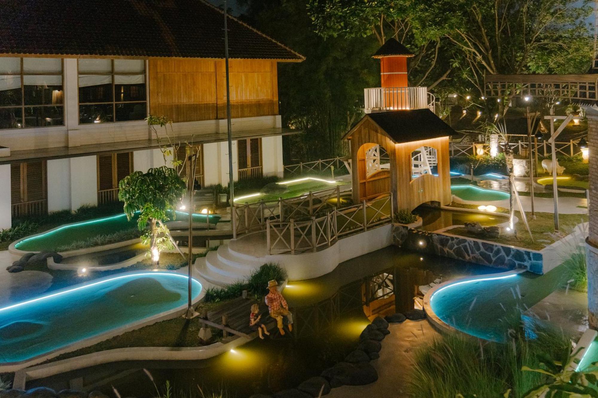 Novus Giri Resort & Spa Puncak Kültér fotó
